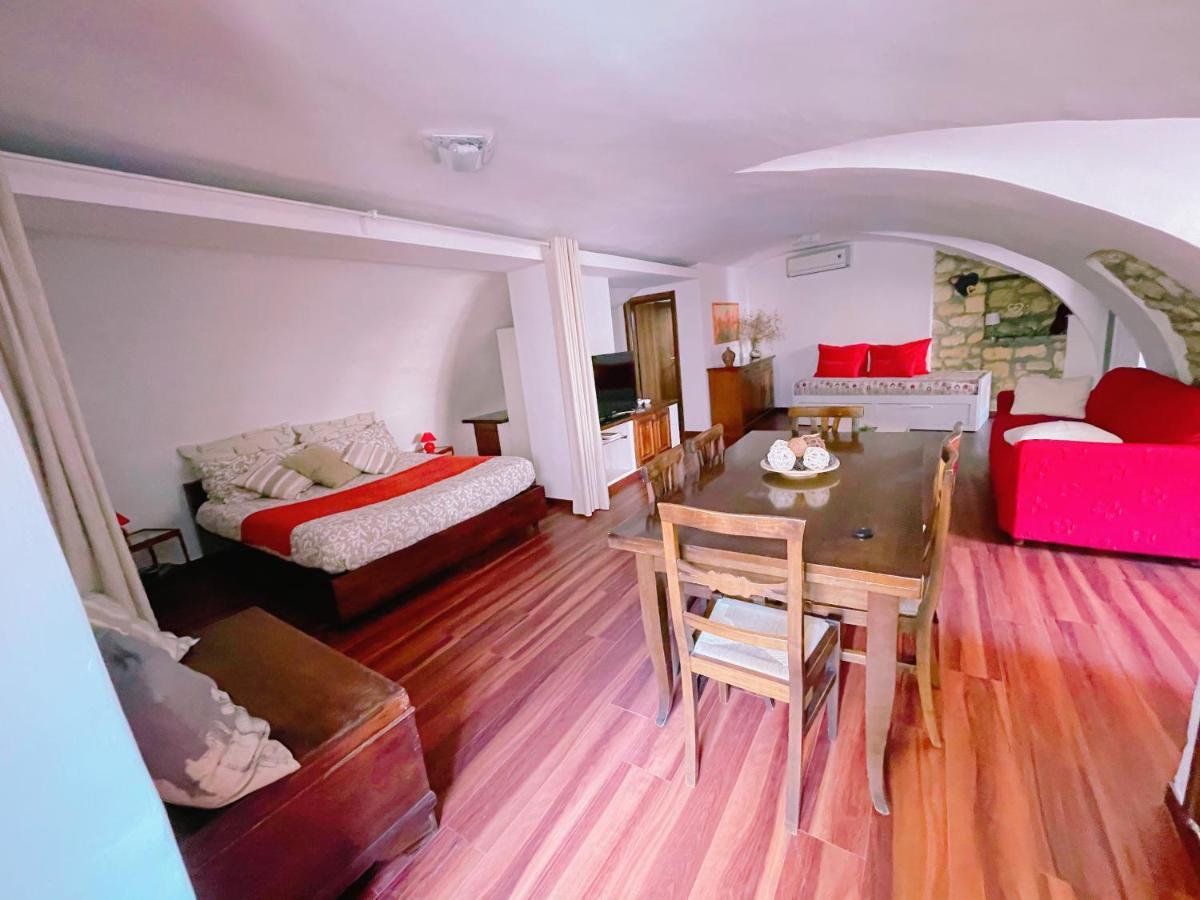 B&B Chiostro San Marco Tarquinia Buitenkant foto
