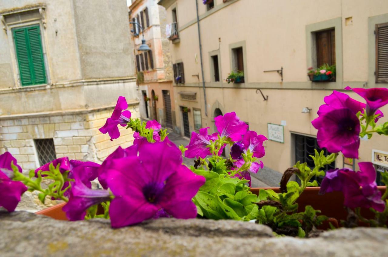 B&B Chiostro San Marco Tarquinia Buitenkant foto
