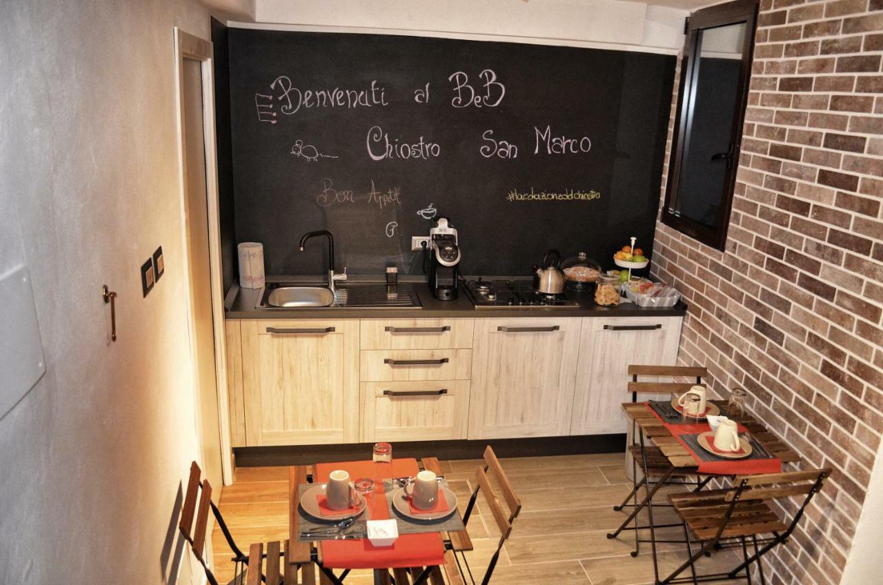 B&B Chiostro San Marco Tarquinia Buitenkant foto